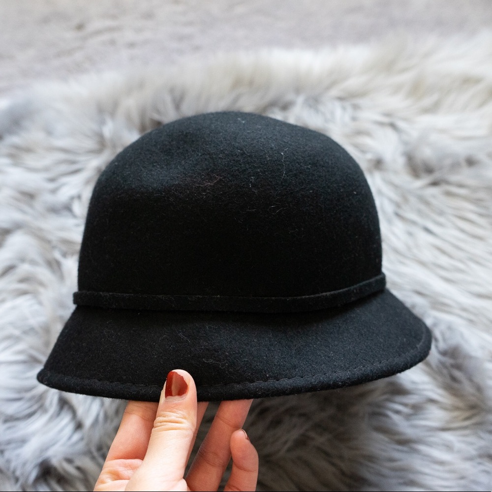 Black 100% Wool Hat